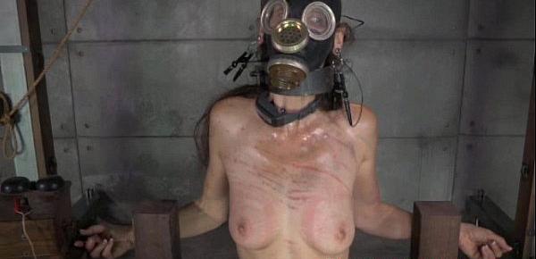 Gas masked sub gets shock treatment